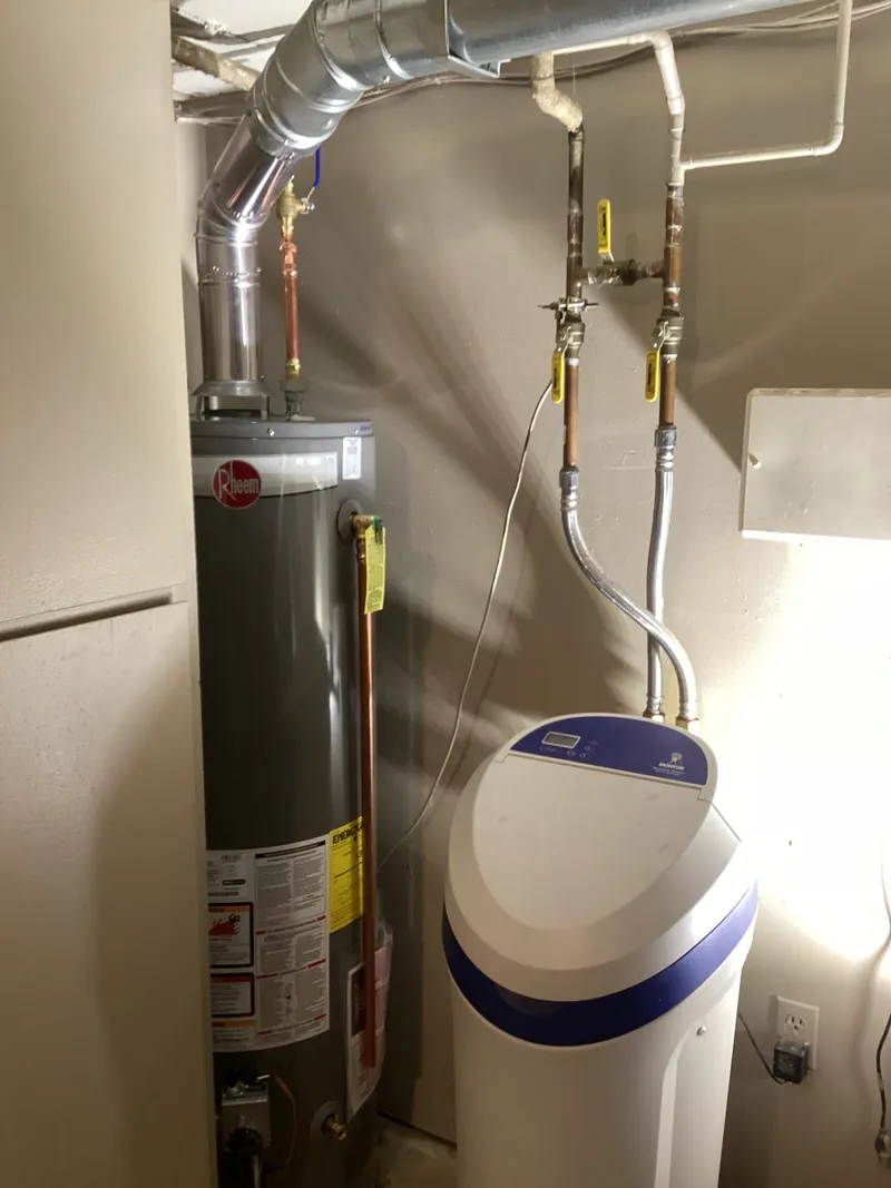 40-Gallon Water Heater Replacement project in Saint Paul Park, Minnesota, photo 1 of 4