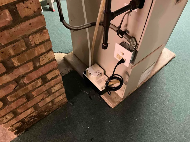 90-90 Furnace and Whole-Home Humidifier Install project in South Saint Paul, Minnesota, photo 1 of 7