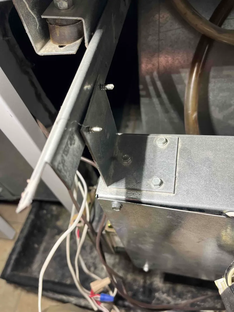 AC Tune-Up Service project in Mendota Heights, Minnesota, photo 1 of 6