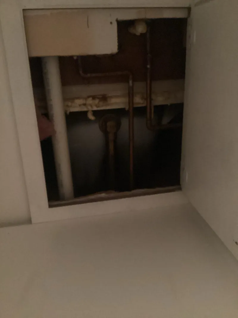 Bathtub Faucet Repair project in Minnetonka, Minnesota, photo 1 of 2