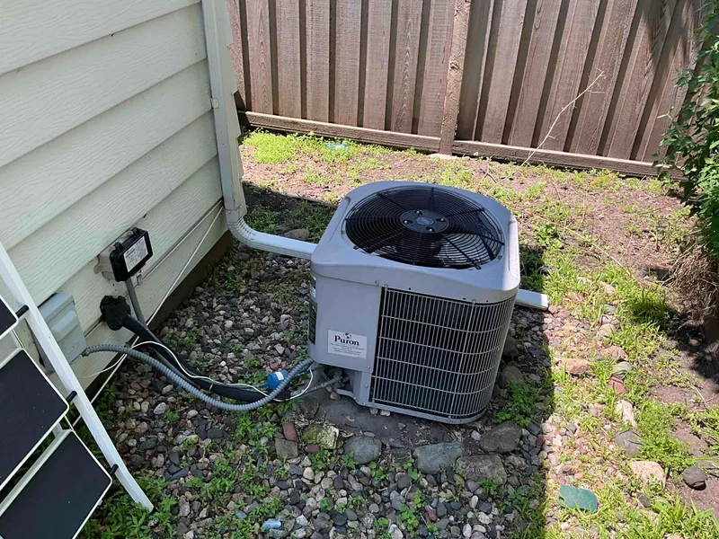 Carrier AC Install project in Saint Paul, Minnesota, photo 1 of 10