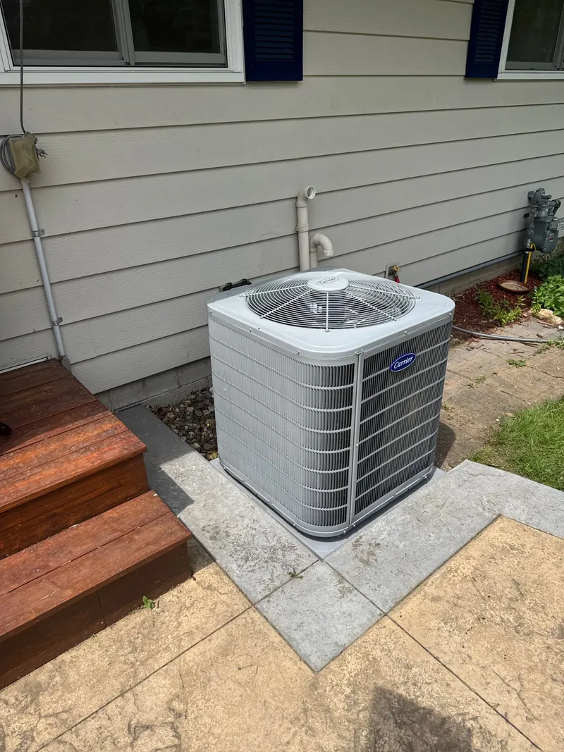 Carrier AC Installation project in White Bear Lake, Minnesota, photo 1 of 9