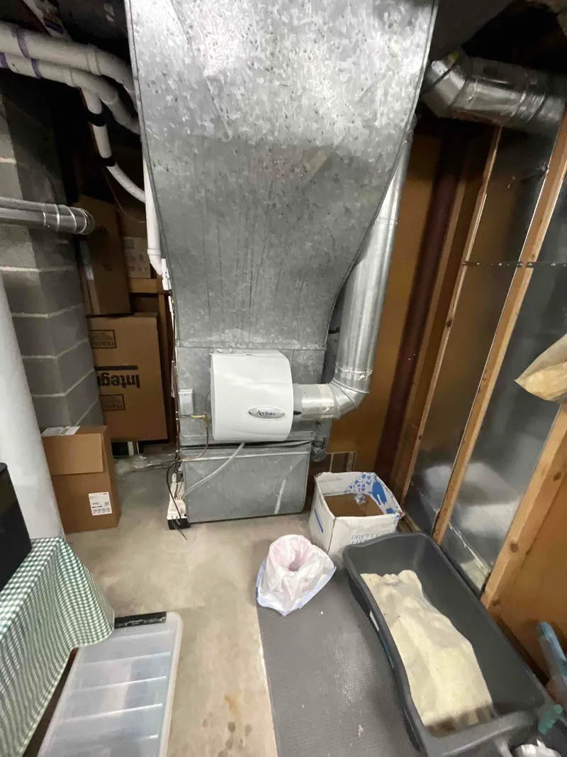 Carrier Furnace Install project in Roseville, Minnesota, photo 1 of 7