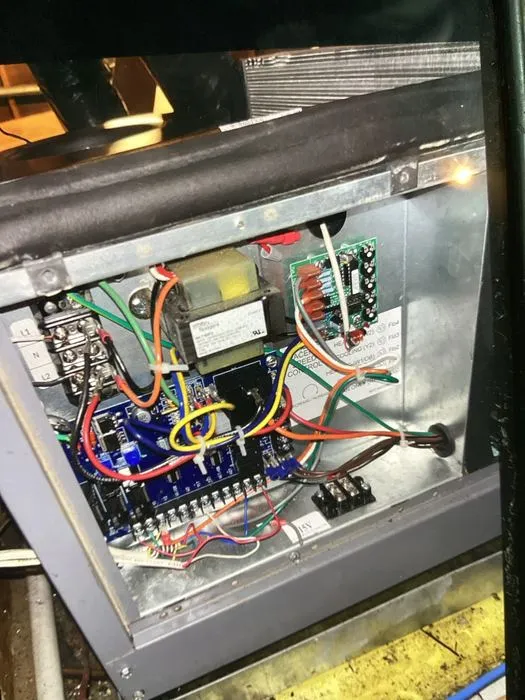 Control board and wiring inside a SpacePak air handler