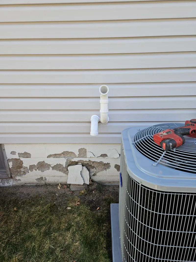 Furnace and AC Installation project in North St Paul, Minnesota, photo 1 of 12