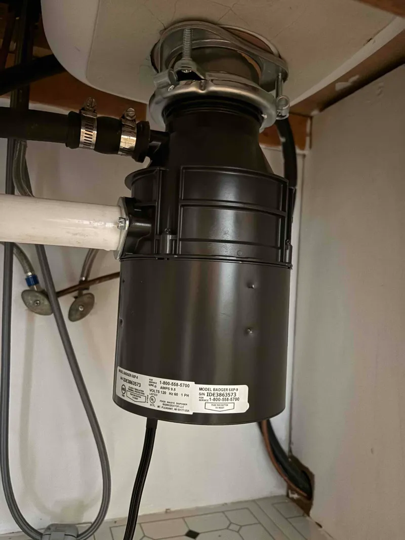 Garbage Disposal Replacement project in Vadnais Heights, Minnesota, photo 1 of 1