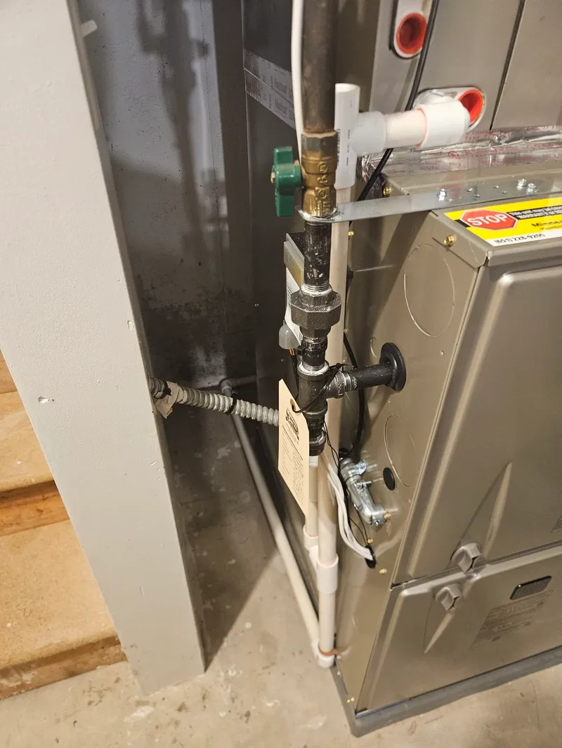 Heat Pump and Furnace Install project in Woodbury, Minnesota, photo 1 of 10