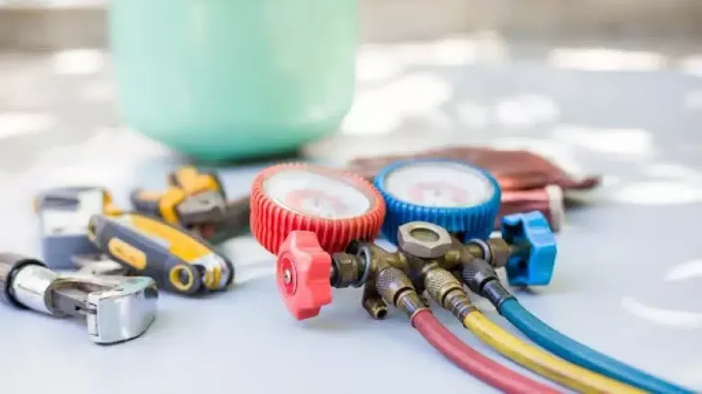 HVAC refrigerant gauges and service tools